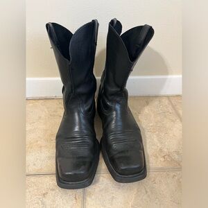 Men’s Ariat Western boots